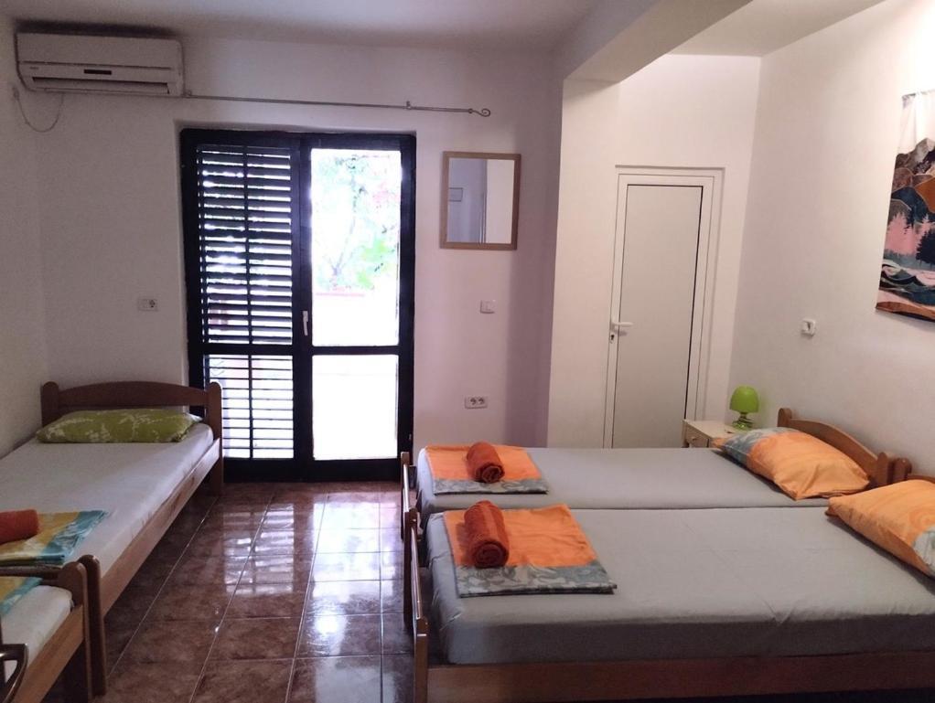 Apartment Sandra Budva Eksteriør billede